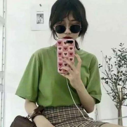 清晰绿色服装女生qq头像图片-18