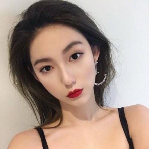 独特的高清微信头像女生图片，21款独一无二的微信头像女生图片-23