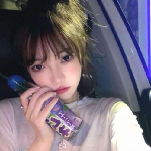 2025年最受欢迎的微信女生头像图片推荐-9