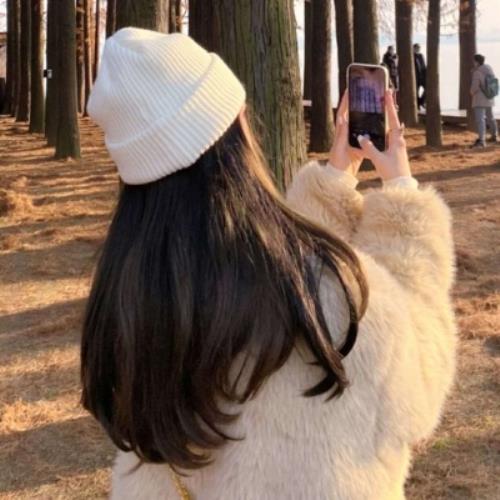 2025年最受欢迎的微信女生头像图片推荐-12