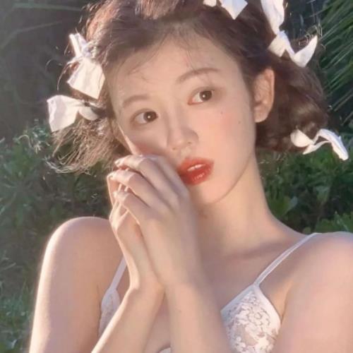 10款清新夏日女生真人头像，夏天适合的头像女图片-5