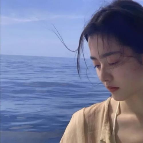 海边小清新女头像图片，唯美海女头图片欣赏-7