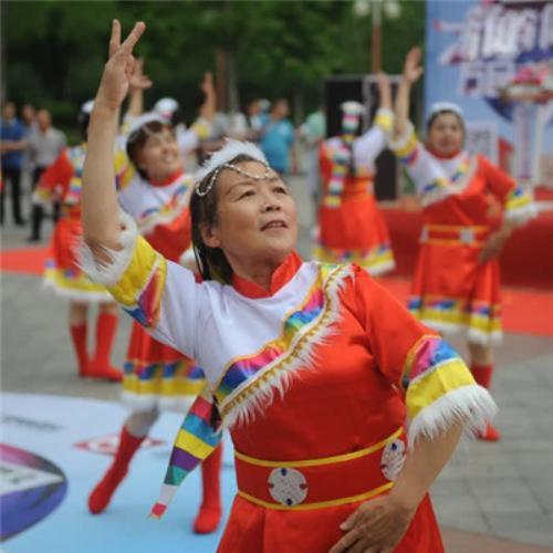 高清流行的广场舞中老年土味头像图片，让您的头像焕发新活力-77